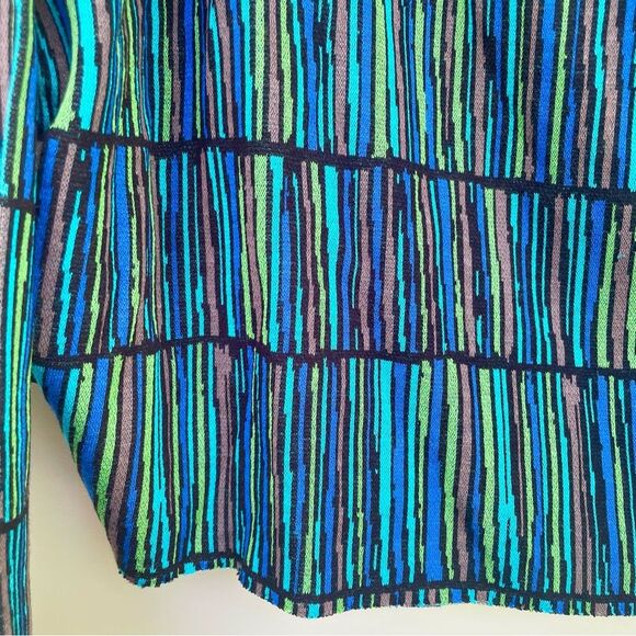 OZAI N KU Blue Striped Long Sleeve Knit Top Size M - Picture 4 of 10